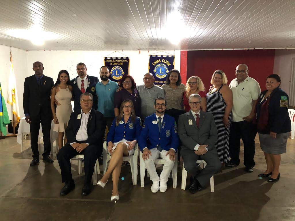 0b6e5cca93bf2f874cdef9d525bb2680