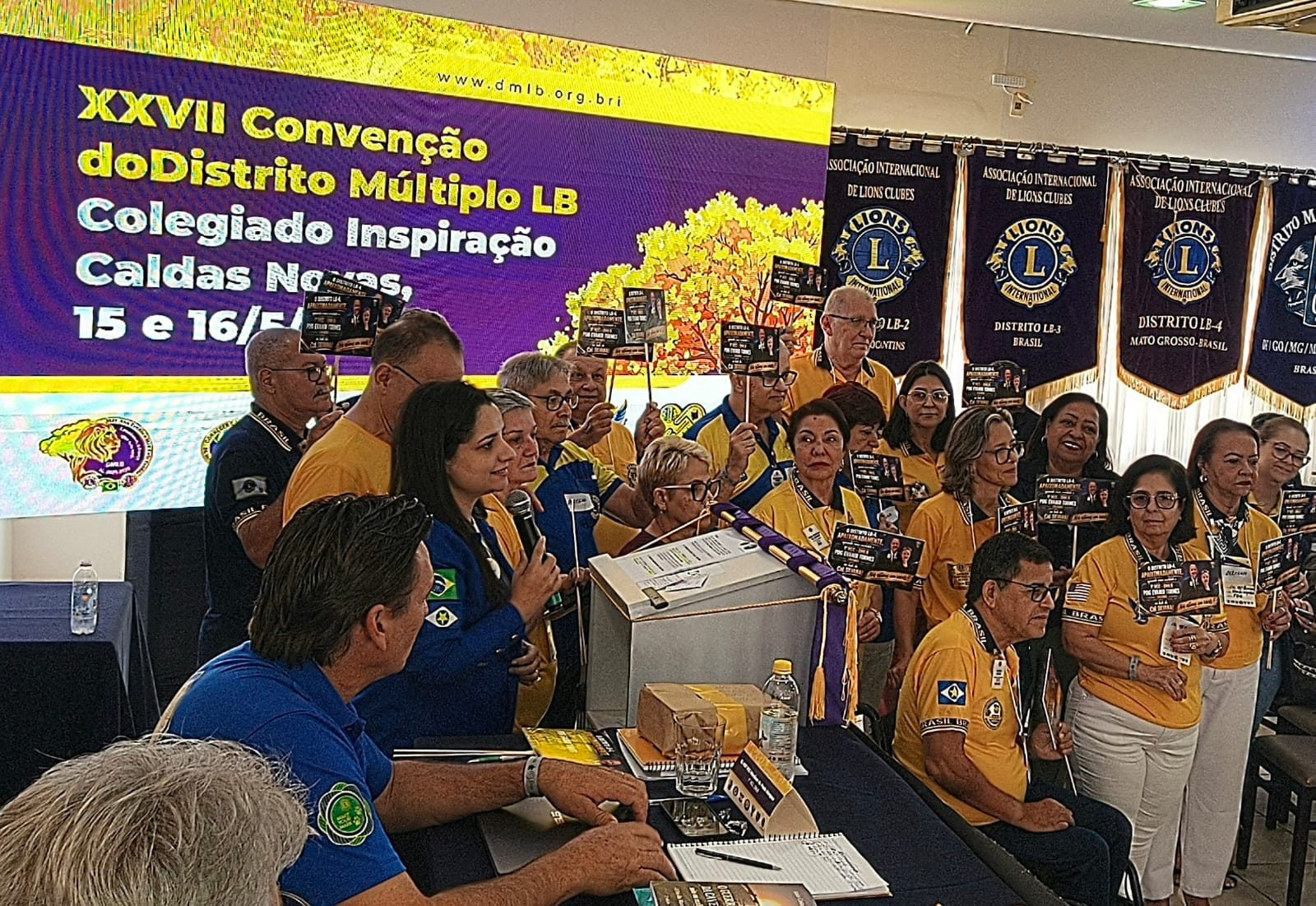 DG Cintia lidera caravana do LB-4 na XXVII Convenção do DMLB