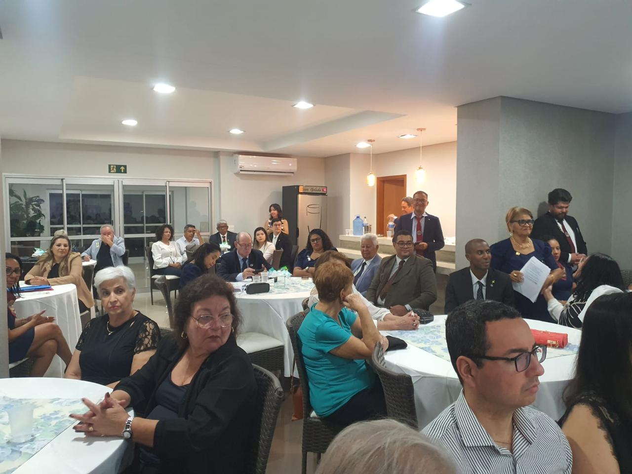 Governadora Cintia prestigia posse da nova diretoria do Lions Clube Cuiabá Norte