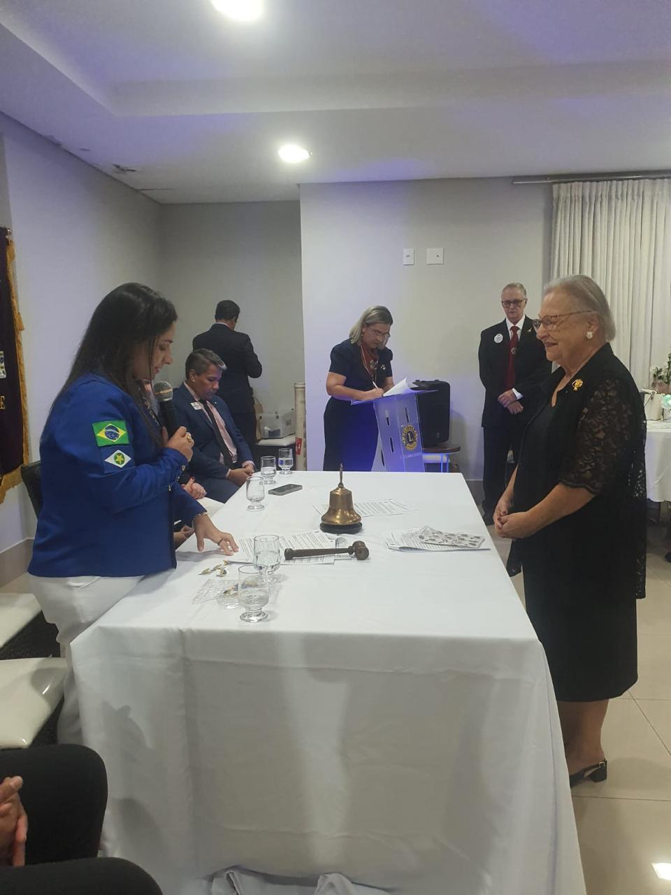Governadora Cintia prestigia posse da nova diretoria do Lions Clube Cuiabá Norte