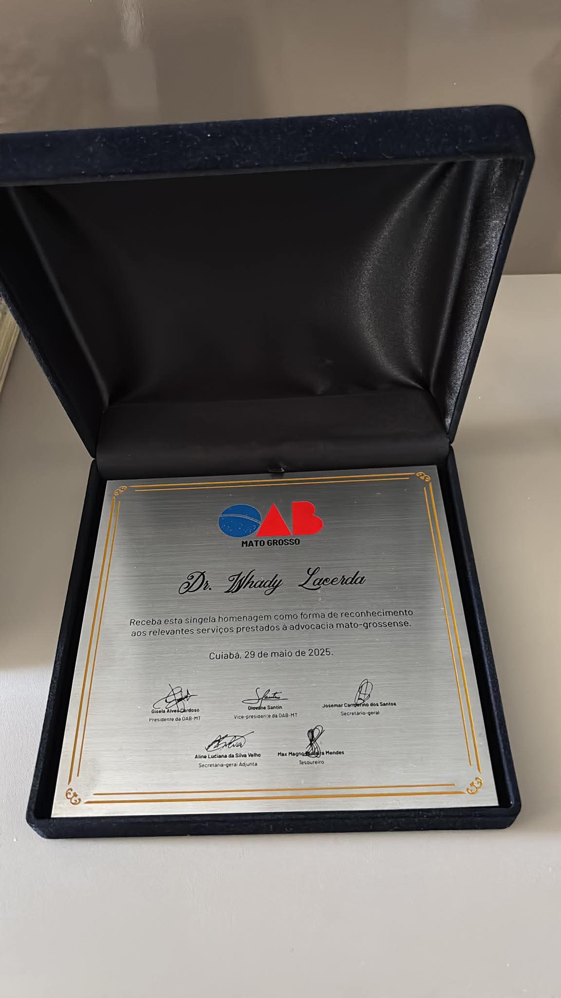 PID Whady Lacerda é homenageado pela OAB-MT