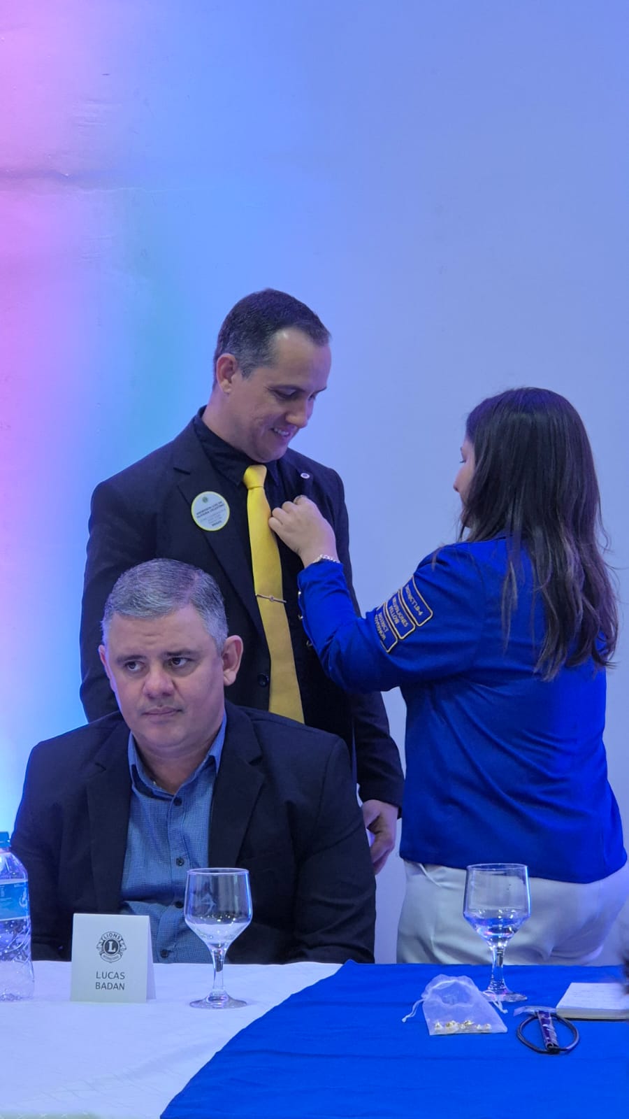 Governadora Cintia iniciou em Nova Mutum sua jornada de visitas aos Clubes do Distrito LB-4