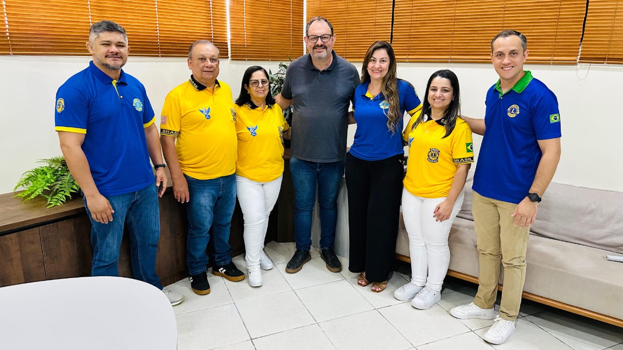 Governadora Cintia iniciou em Nova Mutum sua jornada de visitas aos Clubes do Distrito LB-4