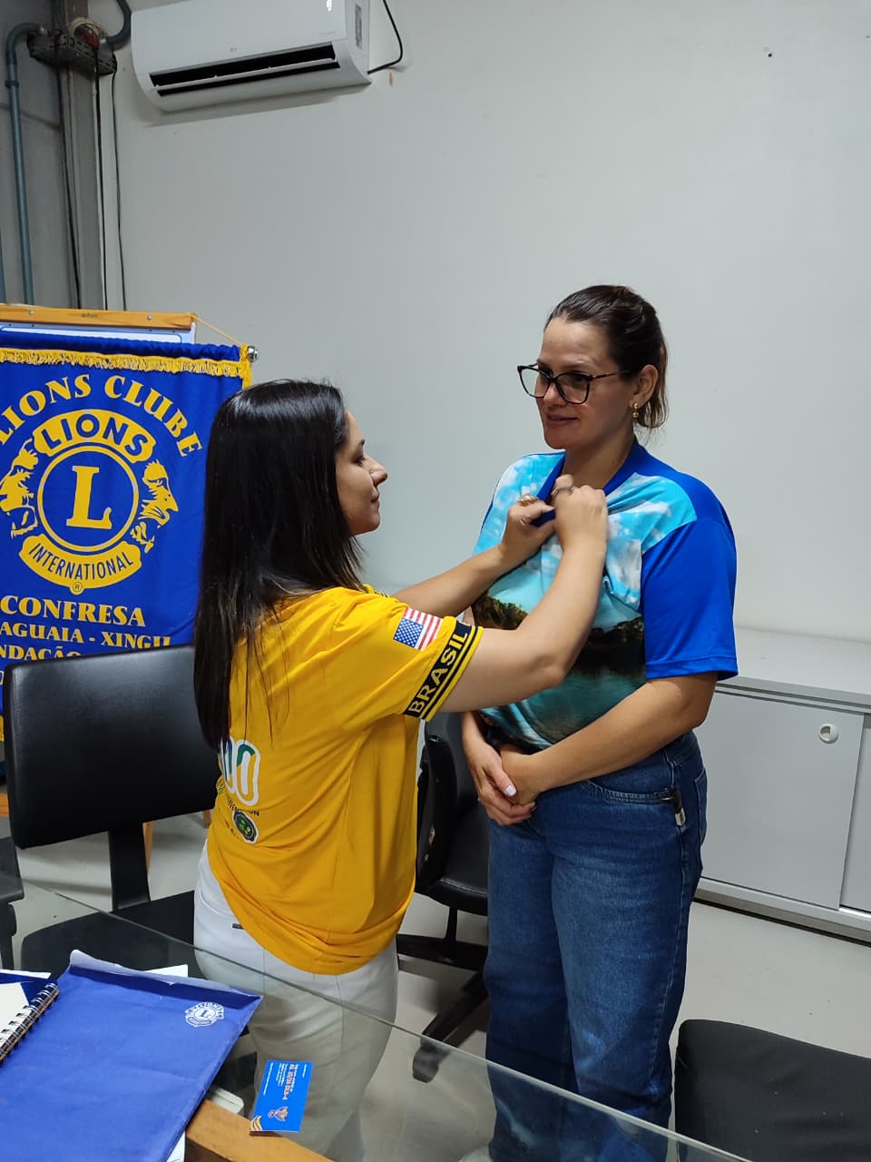DG Cintia visita o Lions Clube Confresa