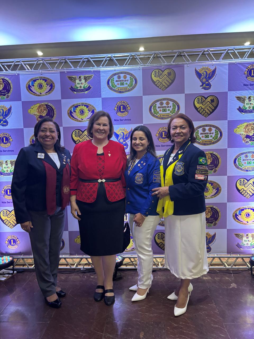 Governadora Cintia lidera delegação do LB-4 na Primeira RCG em Goiânia