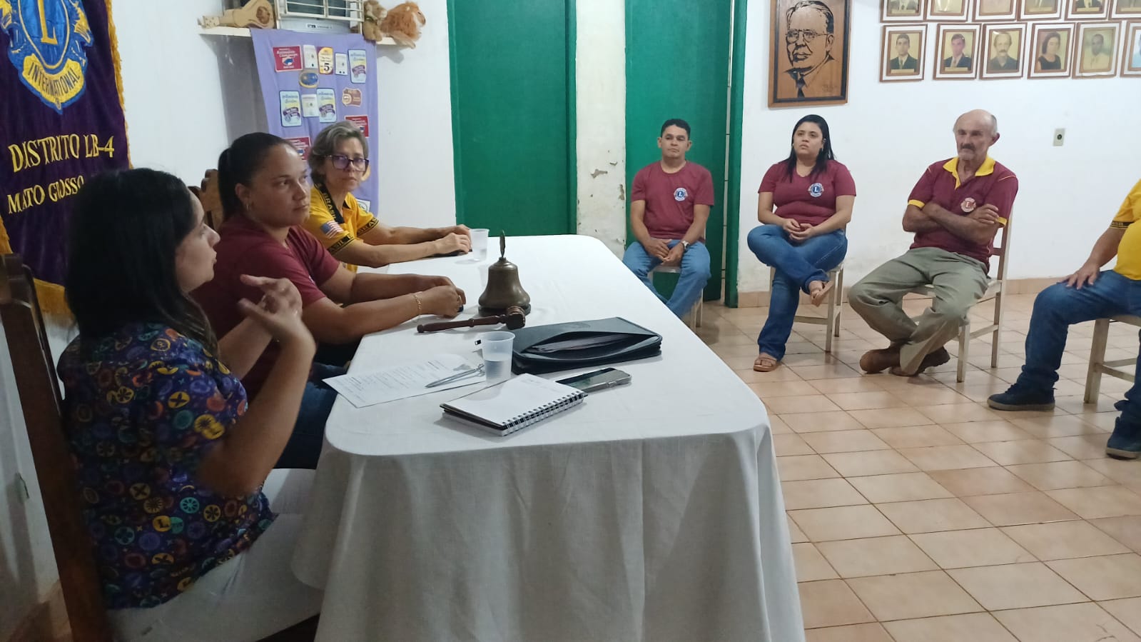 DG Cintia faz visita ao Lions Clube Dom Aquino