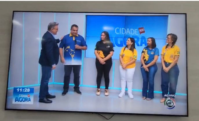 DG Cintia realiza visita oficial ao Lions Clube de Rondonópolis