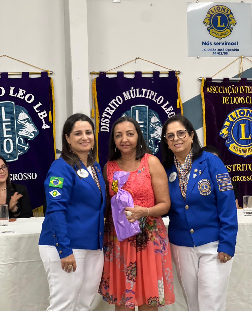 DG Cintia visita Lions São José Operário e participa de encontro de região do Leo Clube