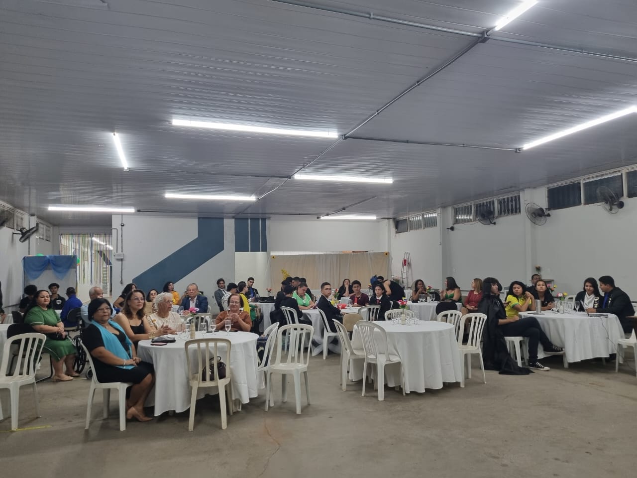 DG Cintia visita Lions São José Operário e participa de encontro de região do Leo Clube