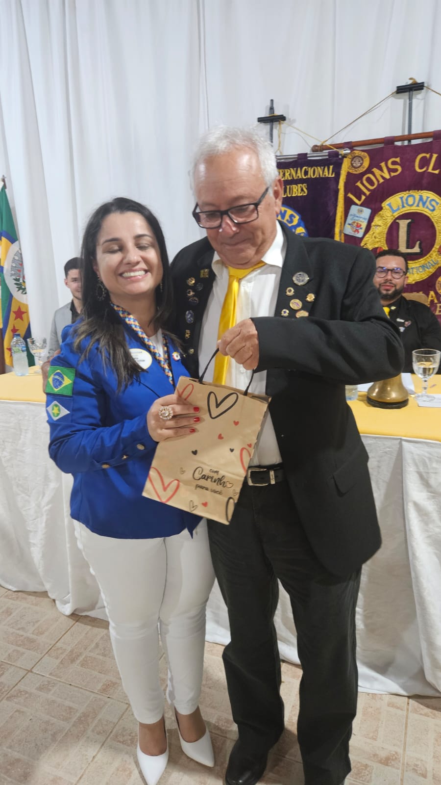 DG Cintia visitou o Lions Clube Juína e ouviu boas notícias durante o encontro