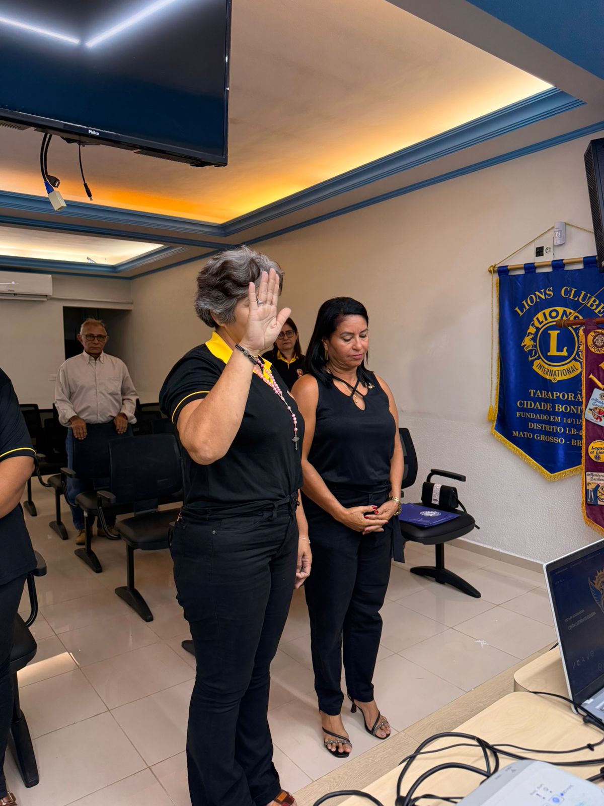 Novo clube do Distrito LB-4 inicia trajetória com entusiasmo e forte espírito de serviço
