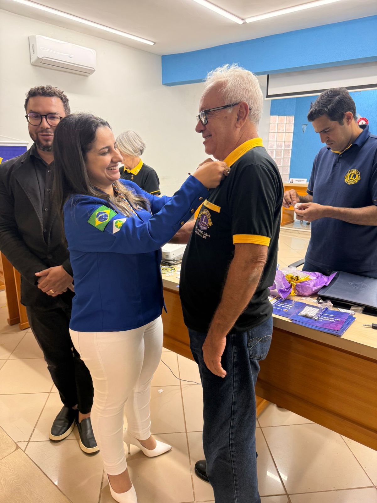 Novo clube do Distrito LB-4 inicia trajetória com entusiasmo e forte espírito de serviço