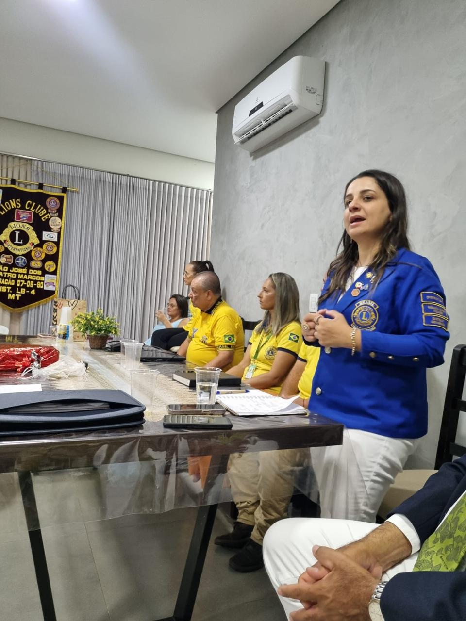 Governadora visita o Lions Clube São José dos Quatro Marcos