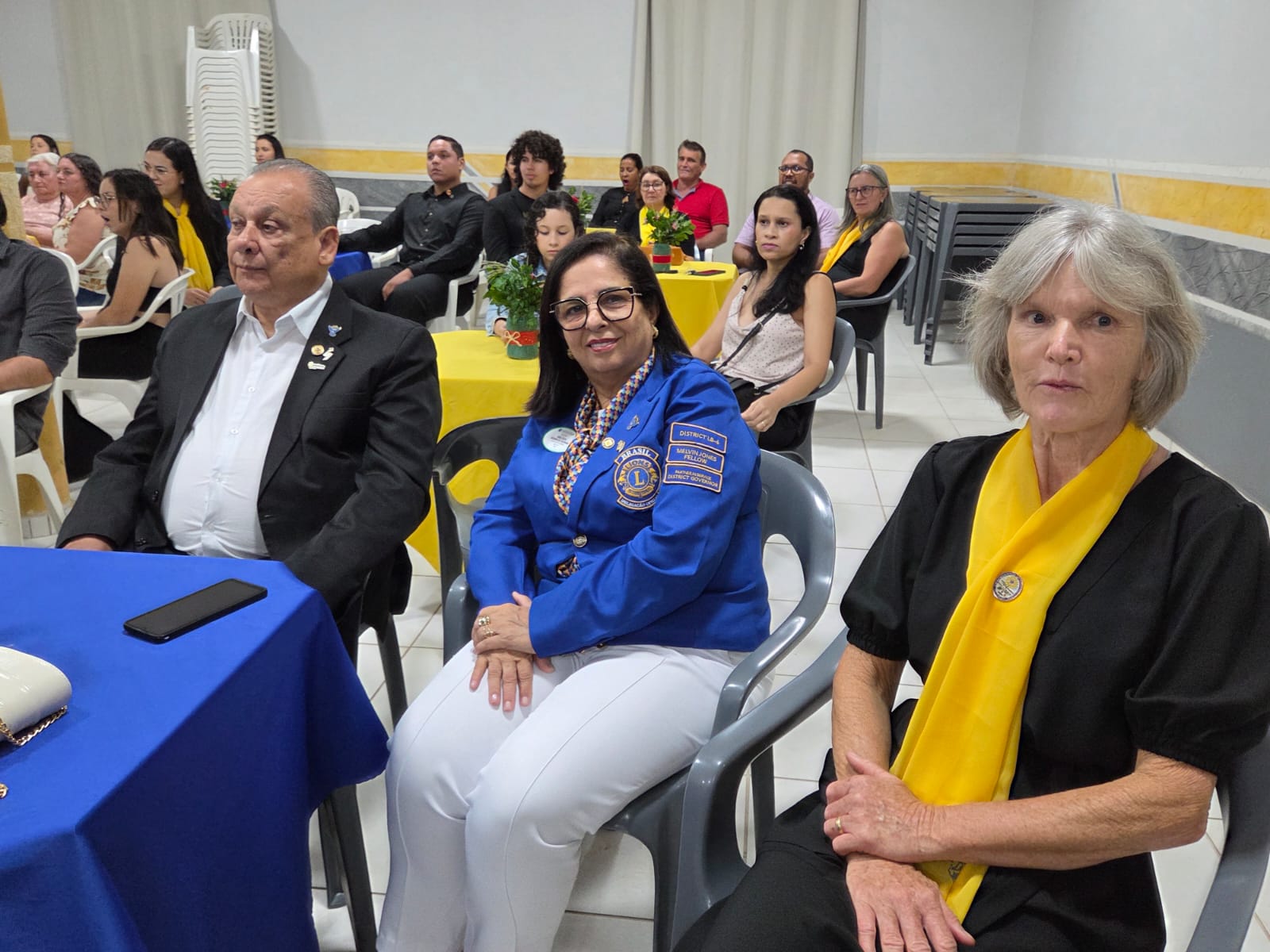 Governadora do Distrito LB-4 visita Lions Clube Matupá