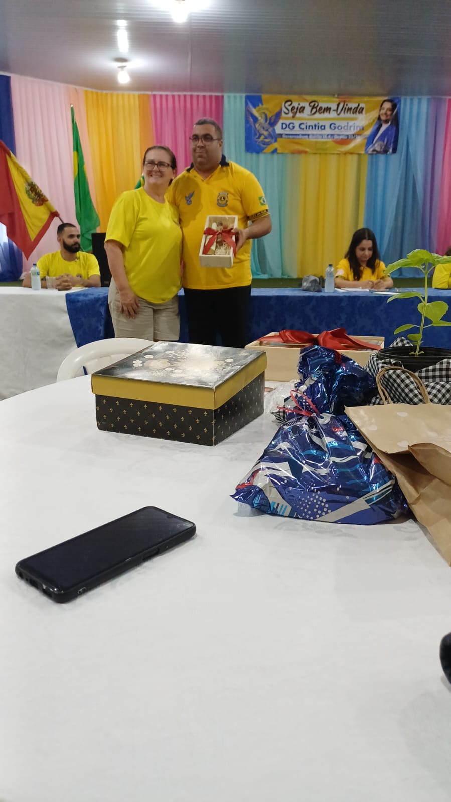 Governadora visita Lions e LEO Clube Alta Floresta