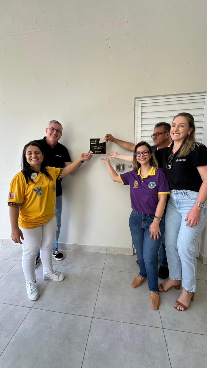 Governadora Cíntia Godrim realiza visita oficial ao Lions e Leo Clube Sorriso