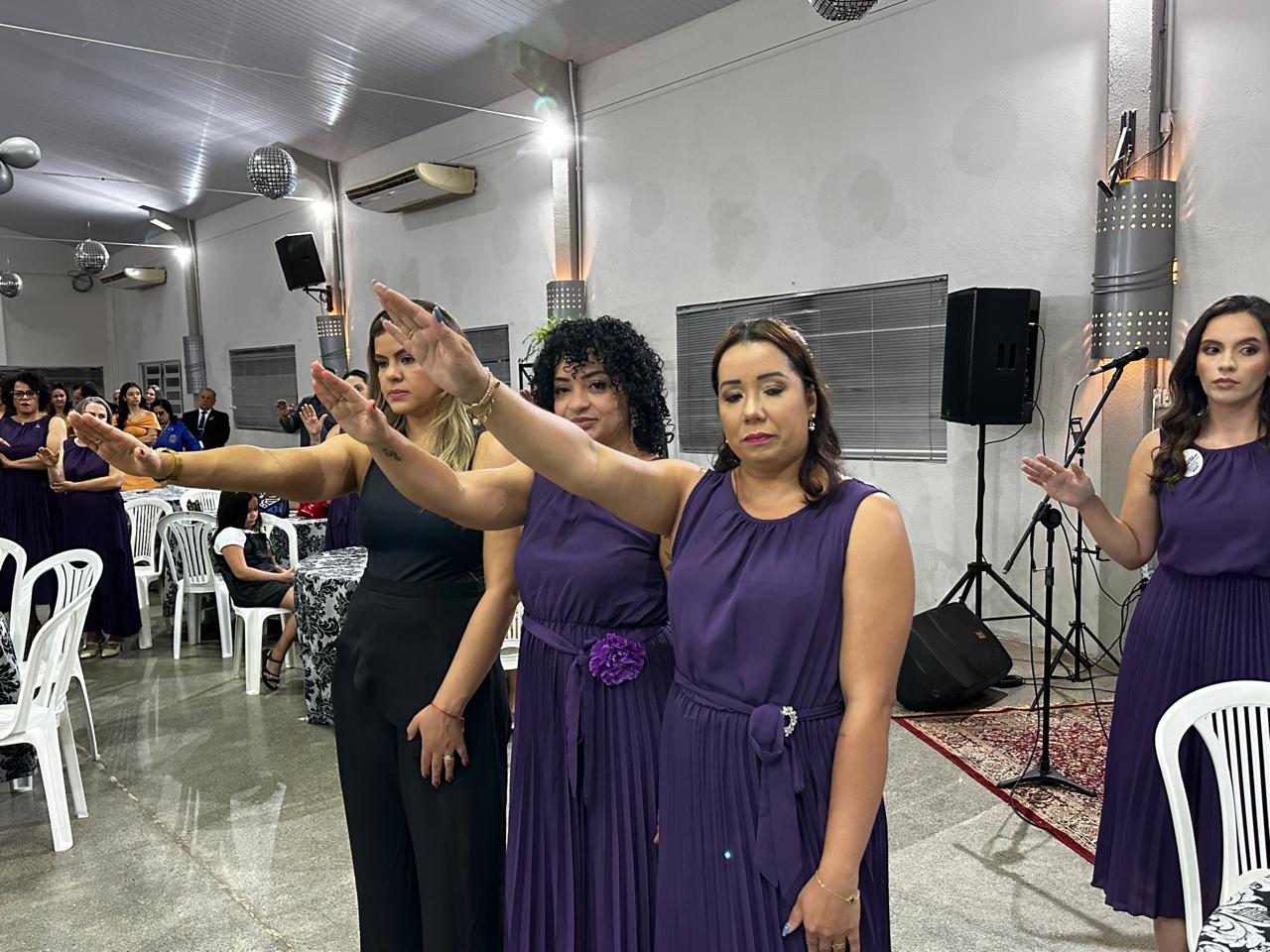 Governadora Cíntia Godrim realiza visita oficial ao Lions e Leo Clube Sorriso