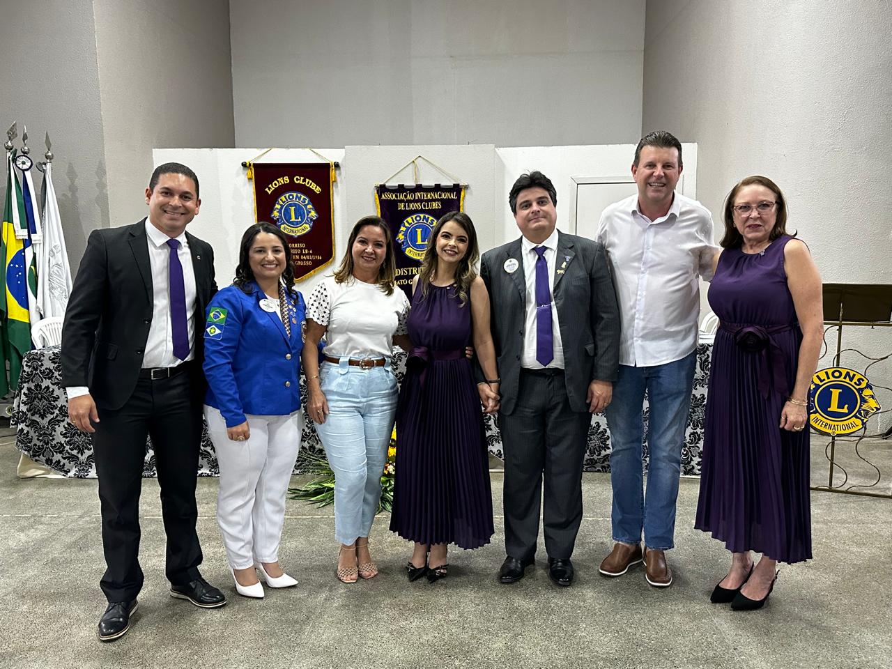 Governadora Cíntia Godrim realiza visita oficial ao Lions e Leo Clube Sorriso