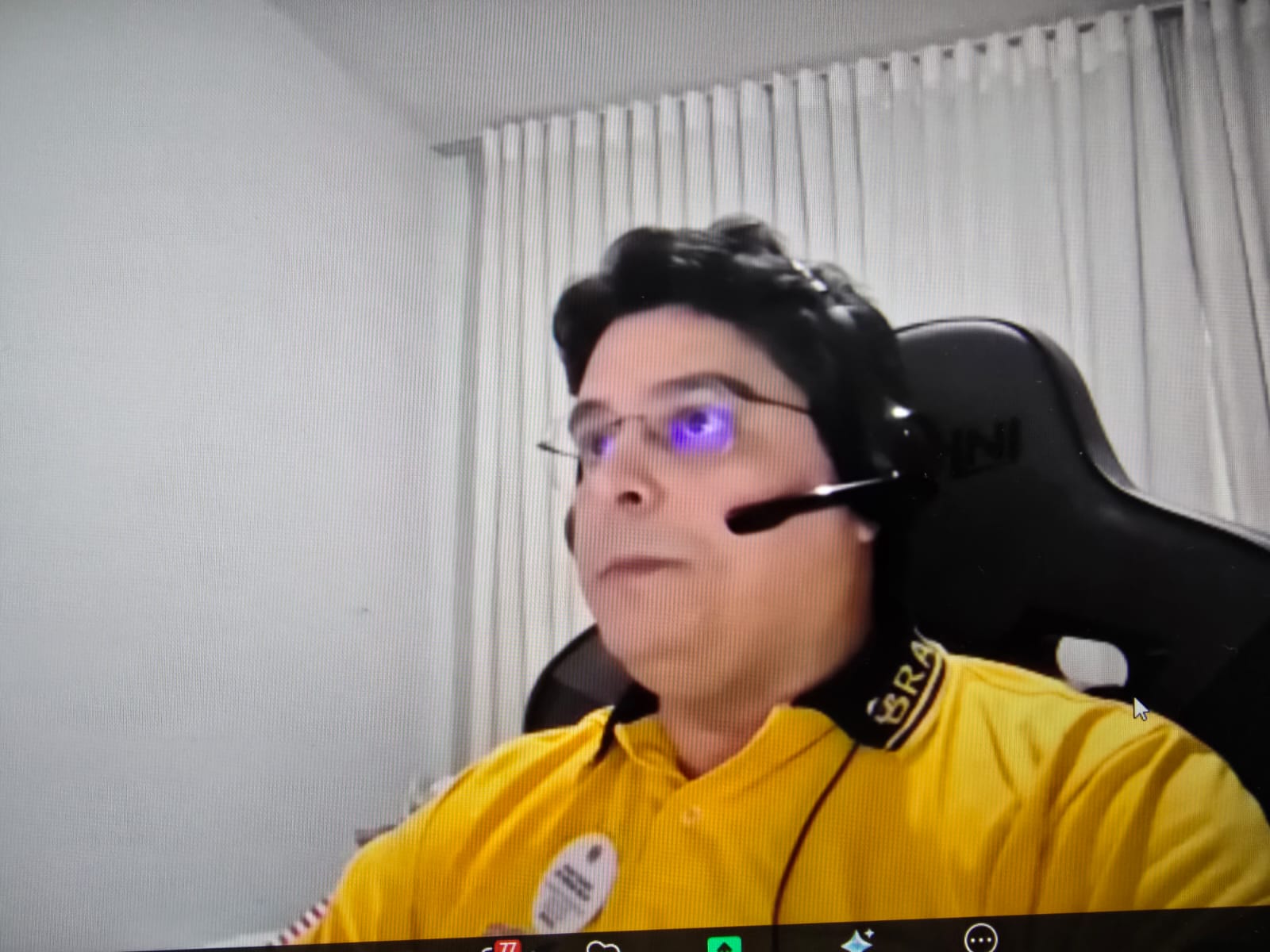 Distrito LB-4 realiza 3ª Reunião do Conselho Distrital na forma virtual