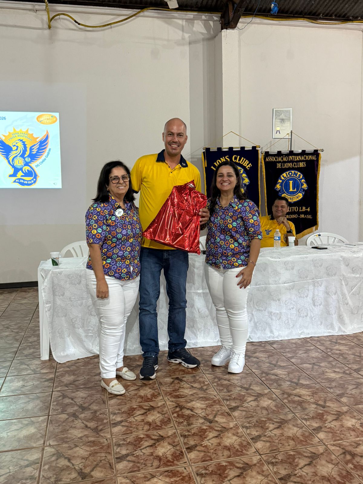 Governadora Cíntia Godrim visitou o jovem Lions Clube de Marcelândia