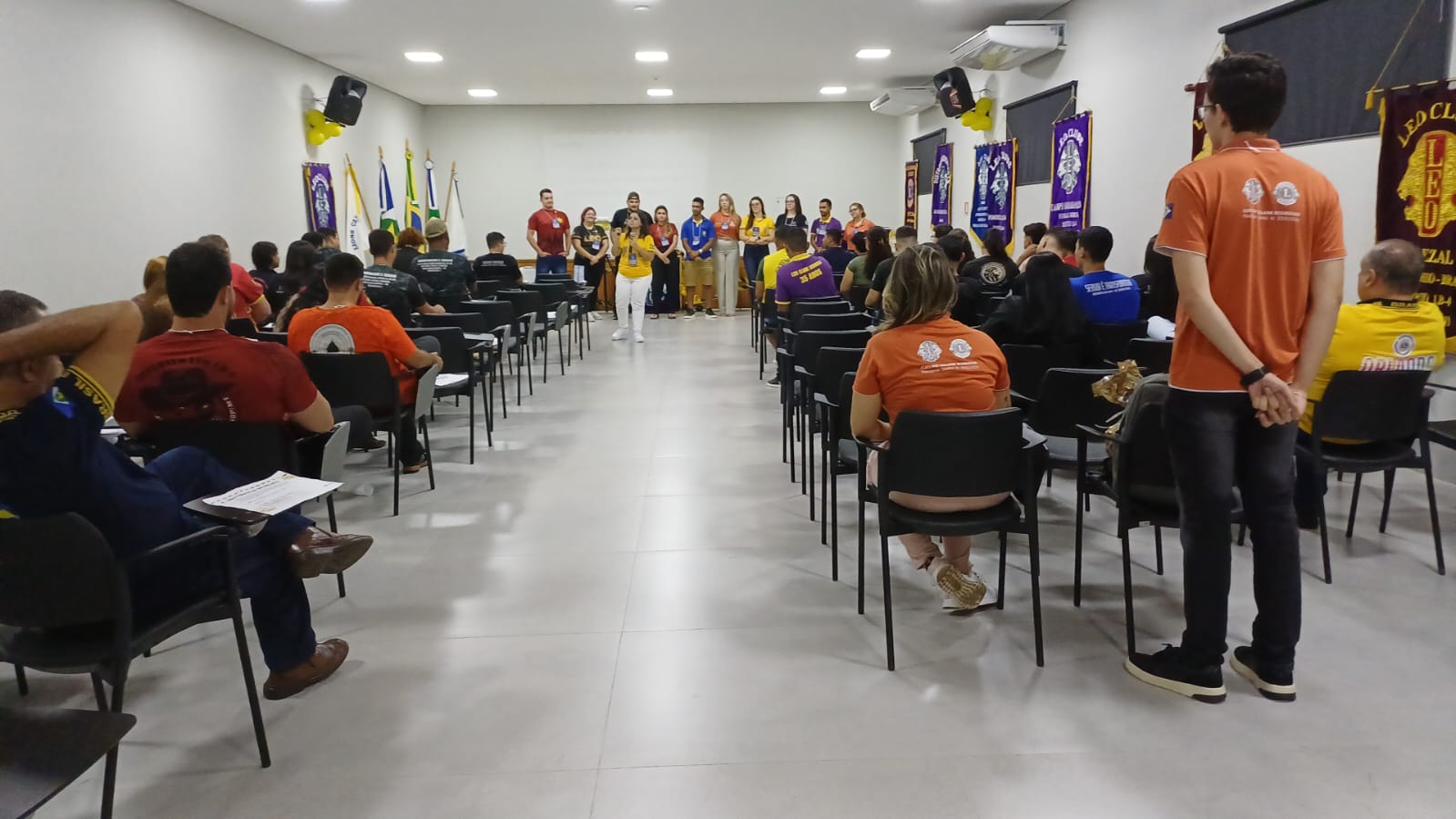 Governadora Cíntia Godrim inspira jovens líderes no V TIL do Distrito LEO LB-4