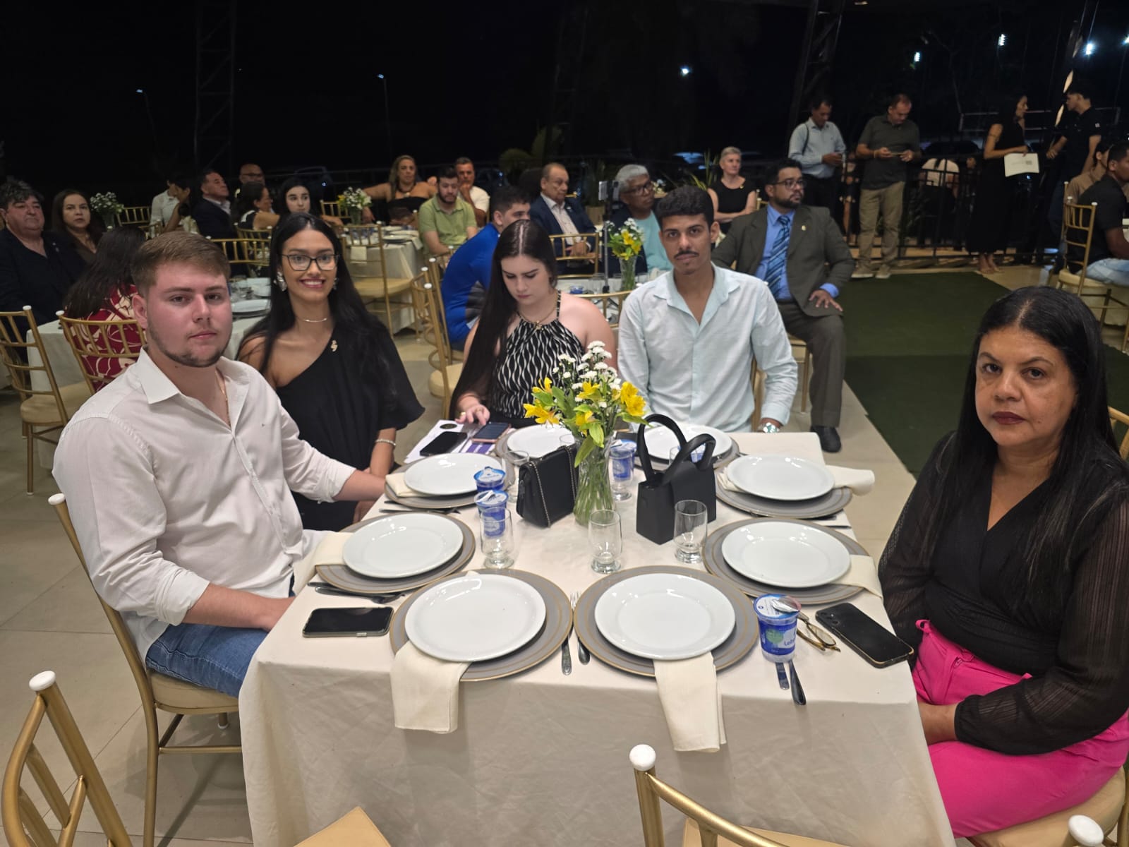 DIA 18 DE ABRIL : Arenápolis passa a integrar rede global do Lions com fundação de novo clube de serviço