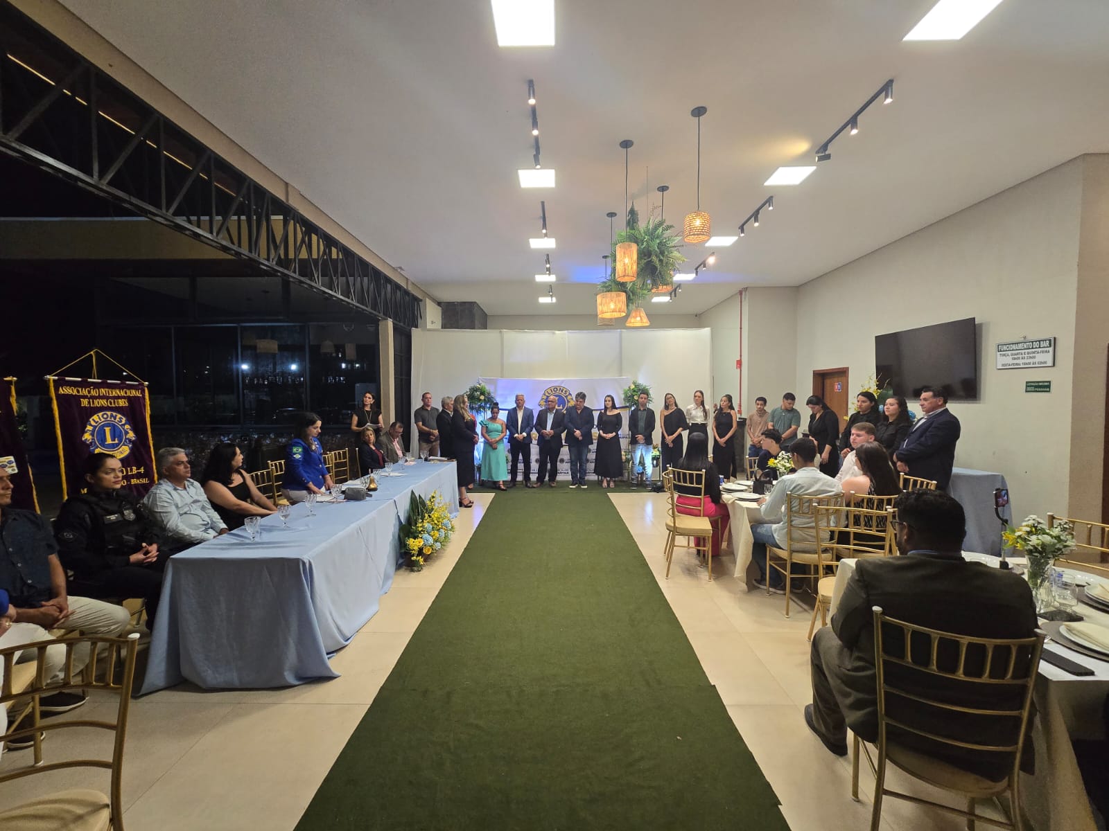 DIA 18 DE ABRIL : Arenápolis passa a integrar rede global do Lions com fundação de novo clube de serviço