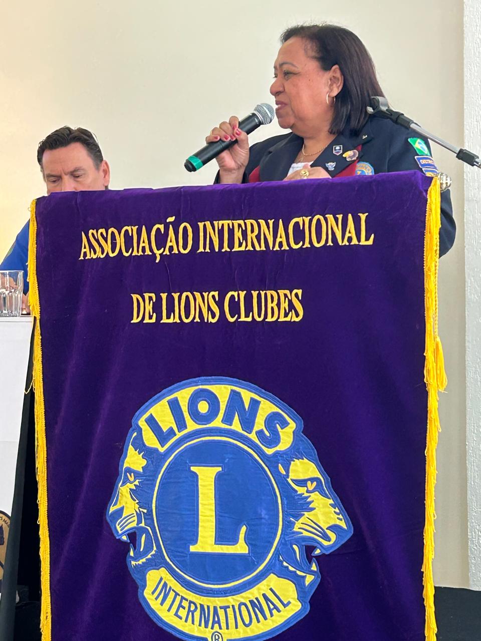 DG Cintia lidera caravana do LB-4 na XXVII Convenção do DMLB