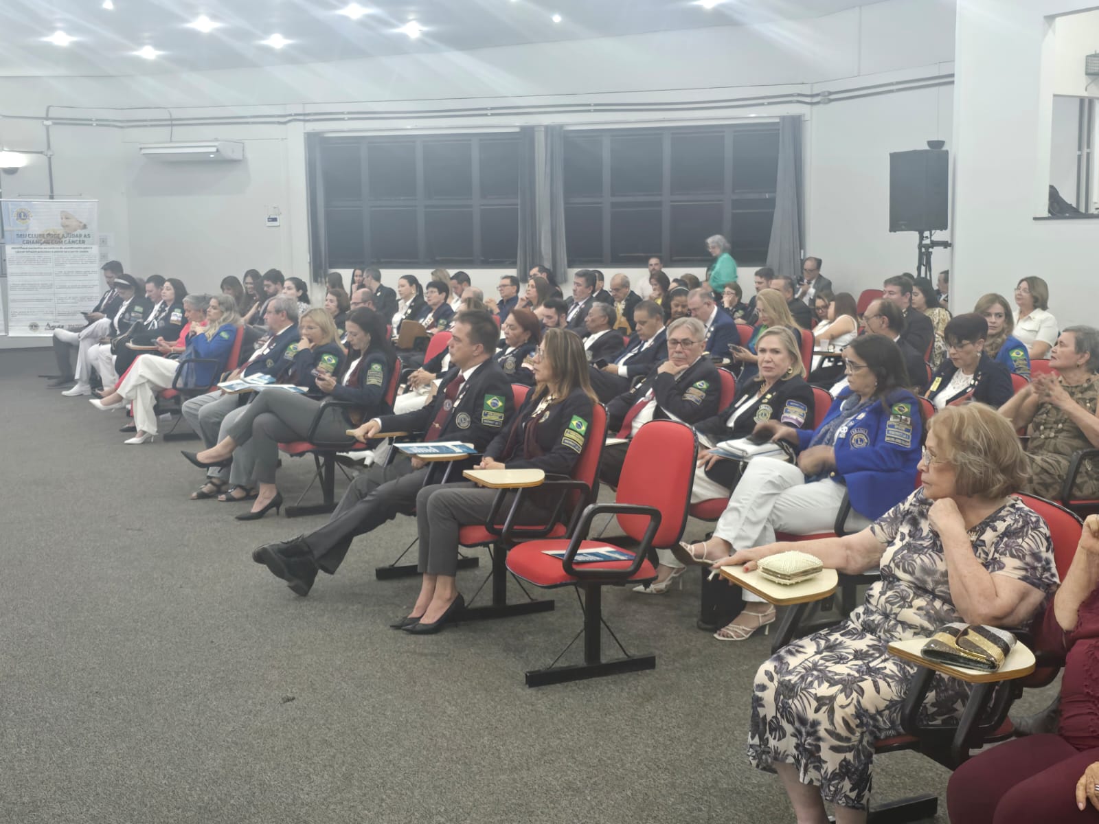 Governadora Francileide lidera caravana do LB-4 na primeira RCG em Tupaciguara Minas Gerais