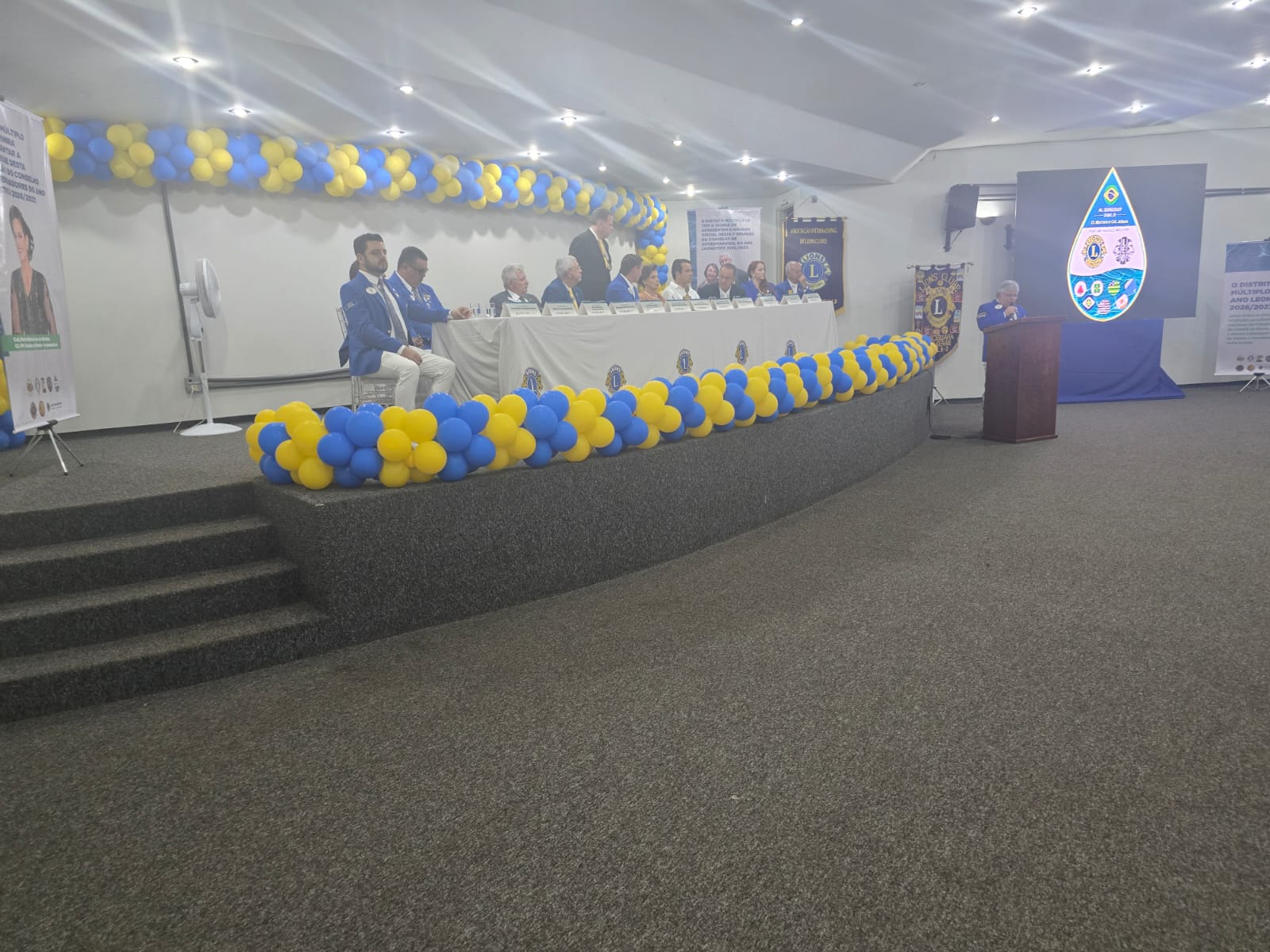 Governadora Francileide lidera caravana do LB-4 na primeira RCG em Tupaciguara Minas Gerais