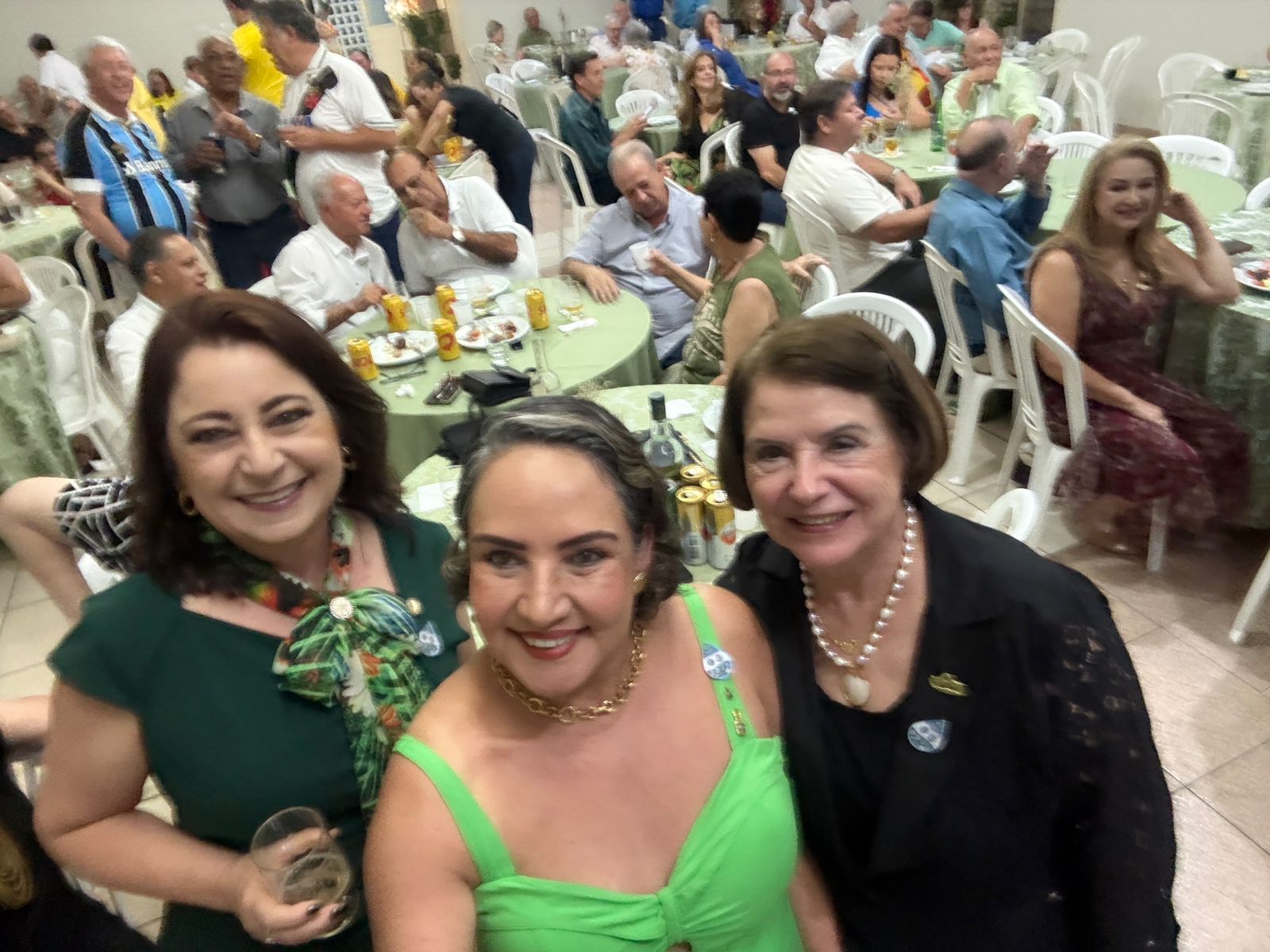 Governadora Francileide lidera caravana do LB-4 na primeira RCG em Tupaciguara Minas Gerais