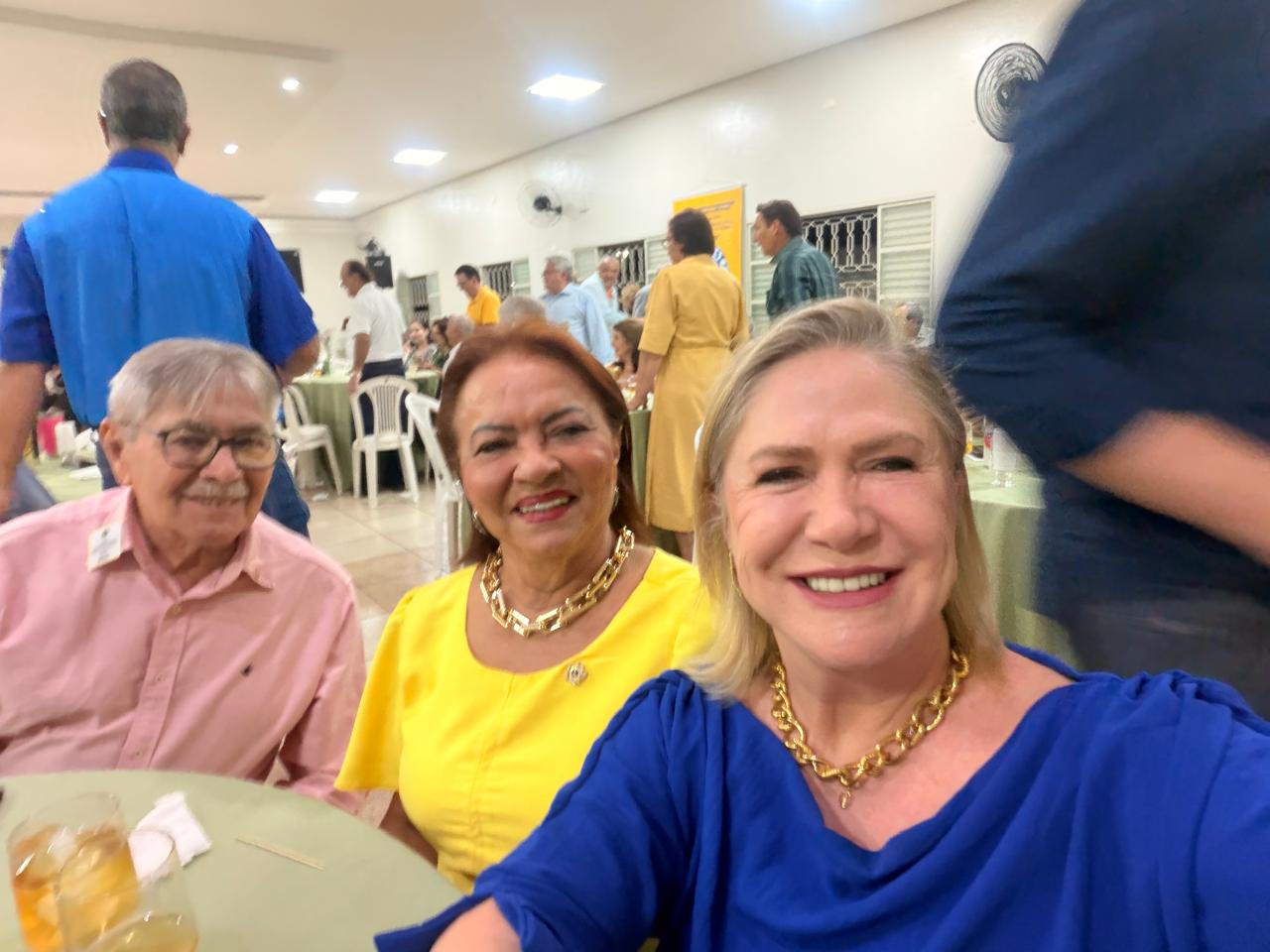 Governadora Francileide lidera caravana do LB-4 na primeira RCG em Tupaciguara Minas Gerais