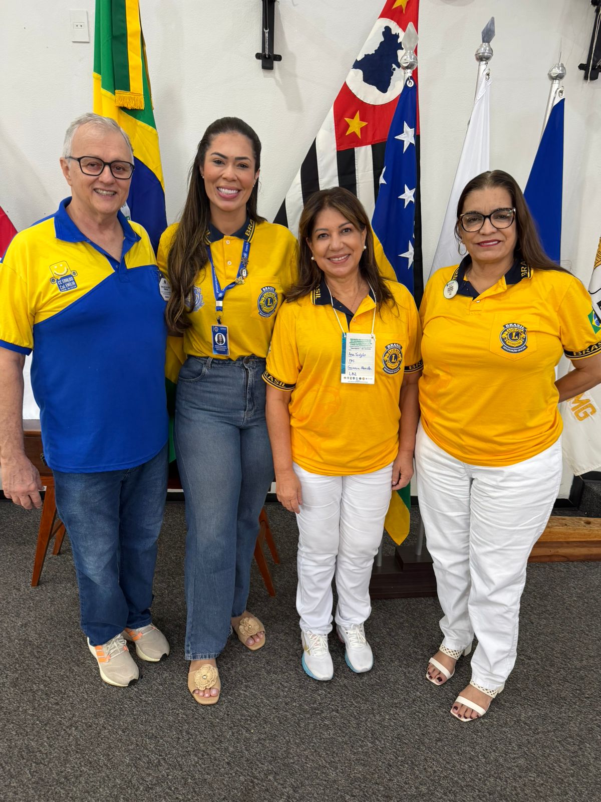 Governadora Francileide lidera caravana do LB-4 na primeira RCG em Tupaciguara Minas Gerais
