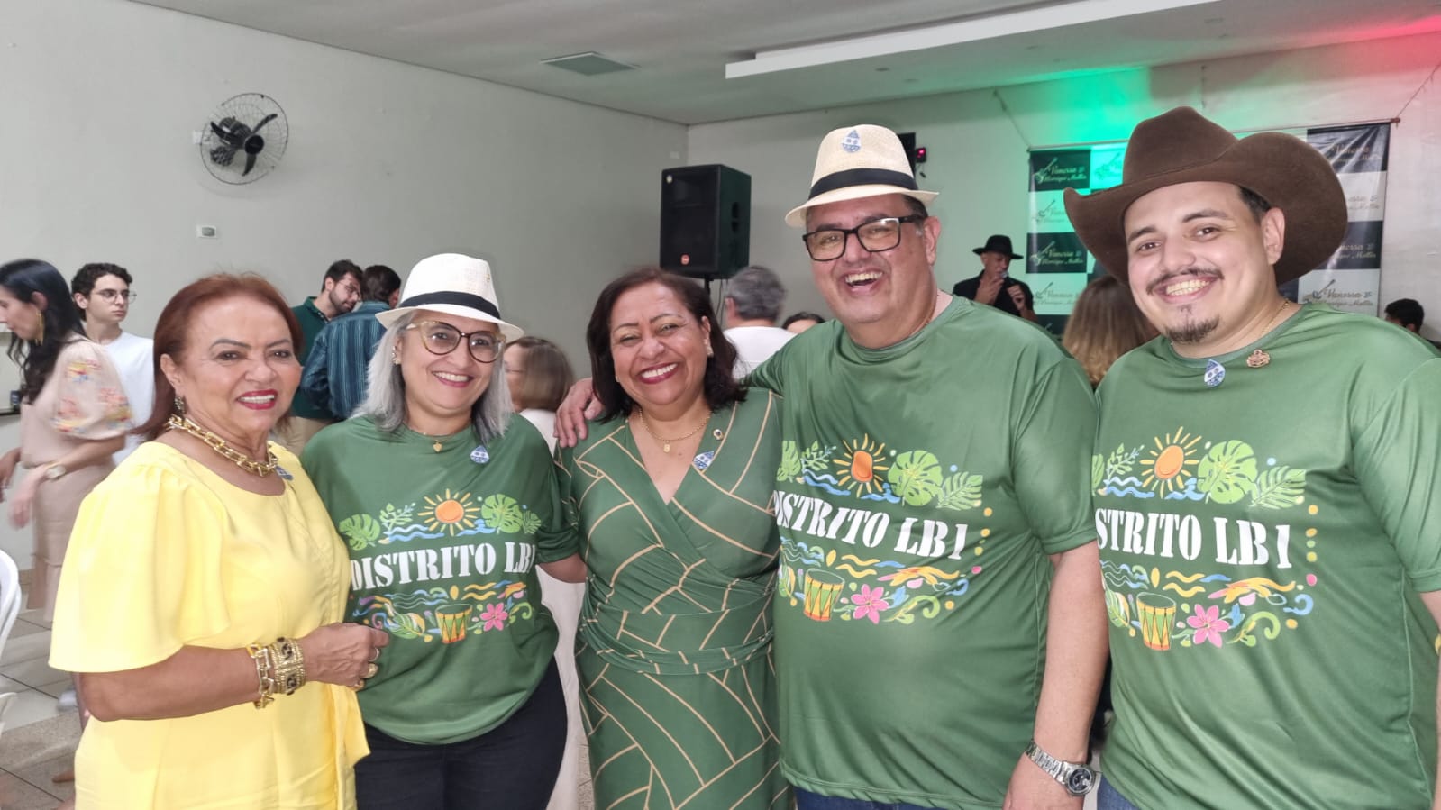 Governadora Francileide lidera caravana do LB-4 na primeira RCG em Tupaciguara Minas Gerais