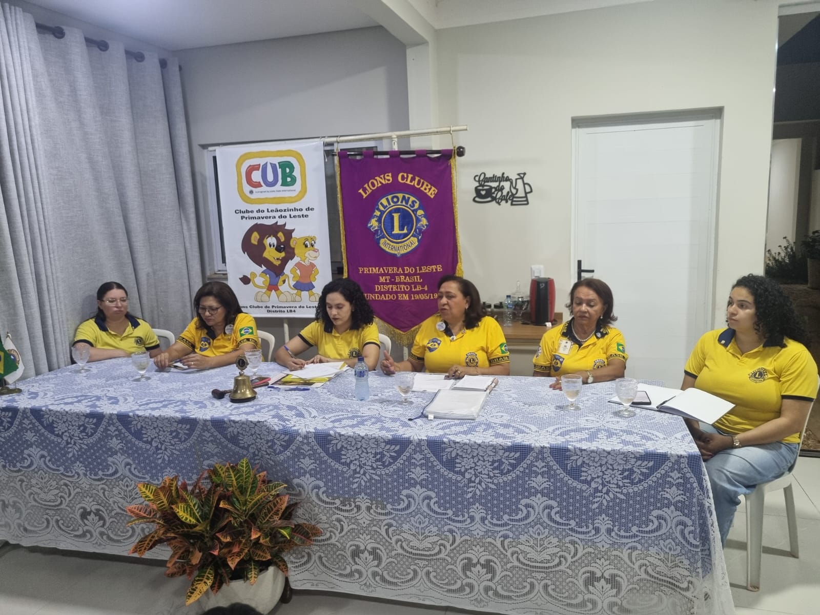 Governadora Francileide realizou visita oficial ao Lions Clube de Primavera do Leste