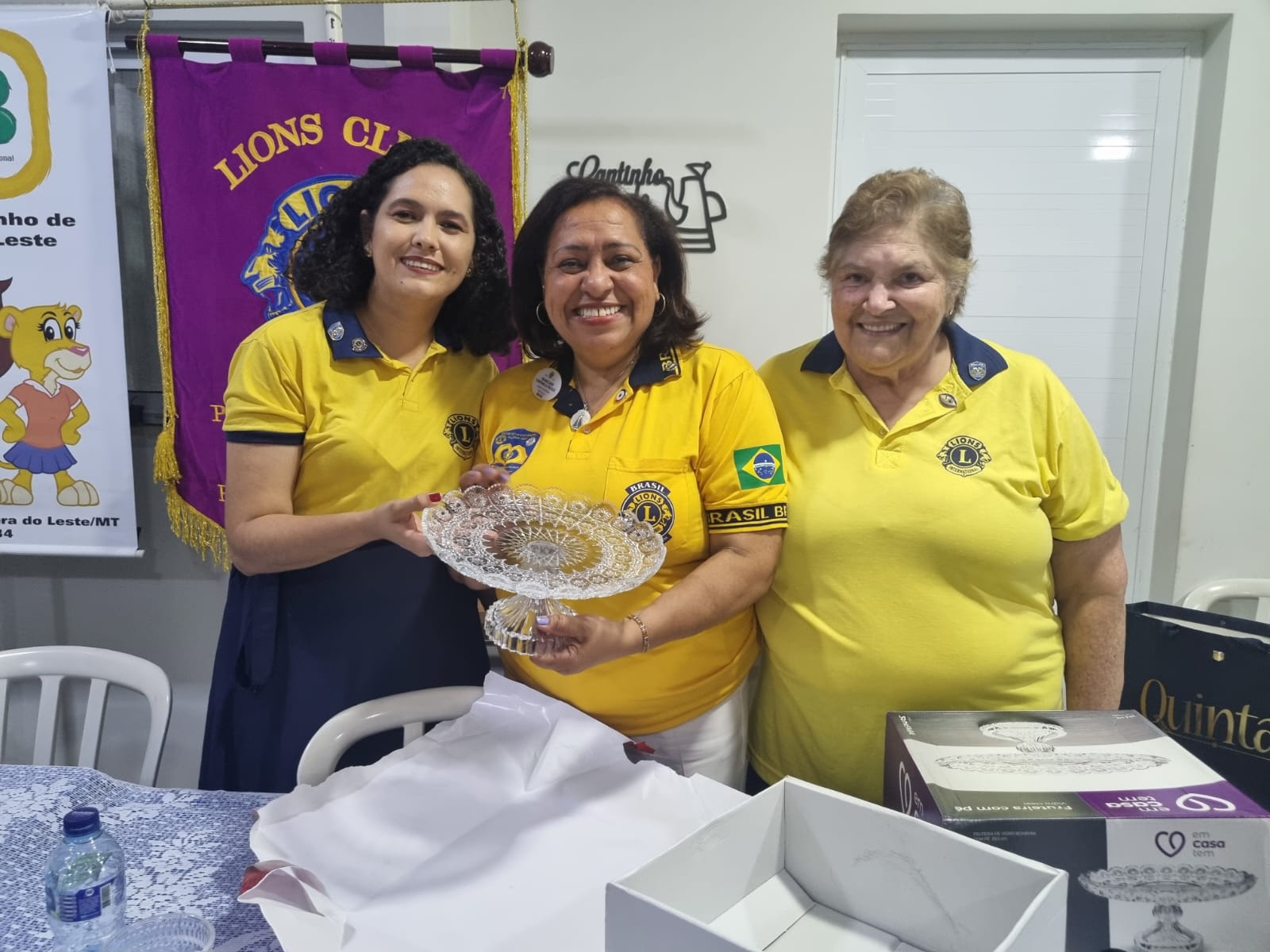 Governadora Francileide realizou visita oficial ao Lions Clube de Primavera do Leste